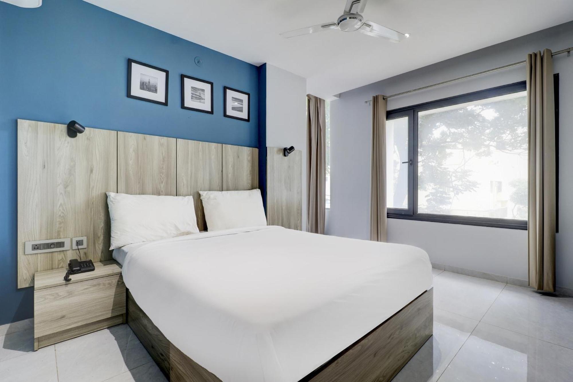 Super Sleek Townhouse Galexia Hotel And Resorts Bangalore Eksteriør billede