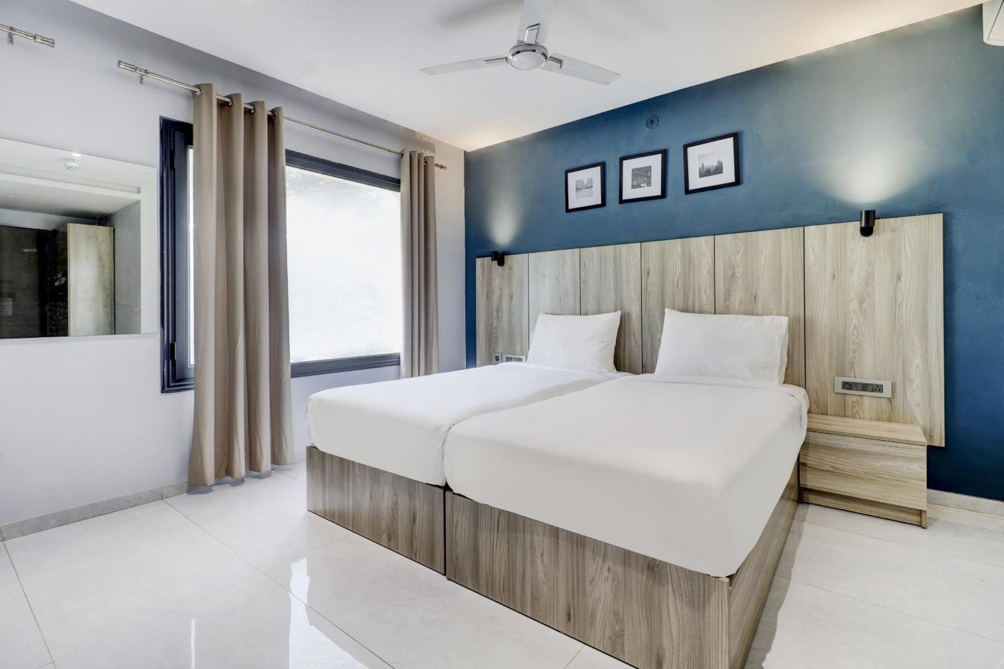 Super Sleek Townhouse Galexia Hotel And Resorts Bangalore Eksteriør billede